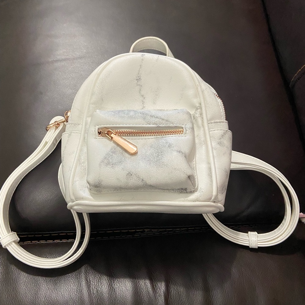 Charming Charlie’s marble mini booksack